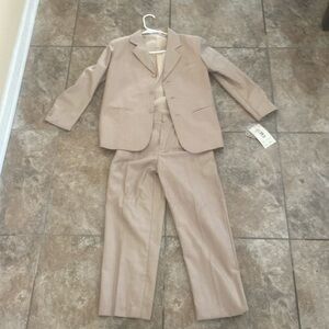 New Boys 2-piece Tan colored Suit! Great for church and other events!!